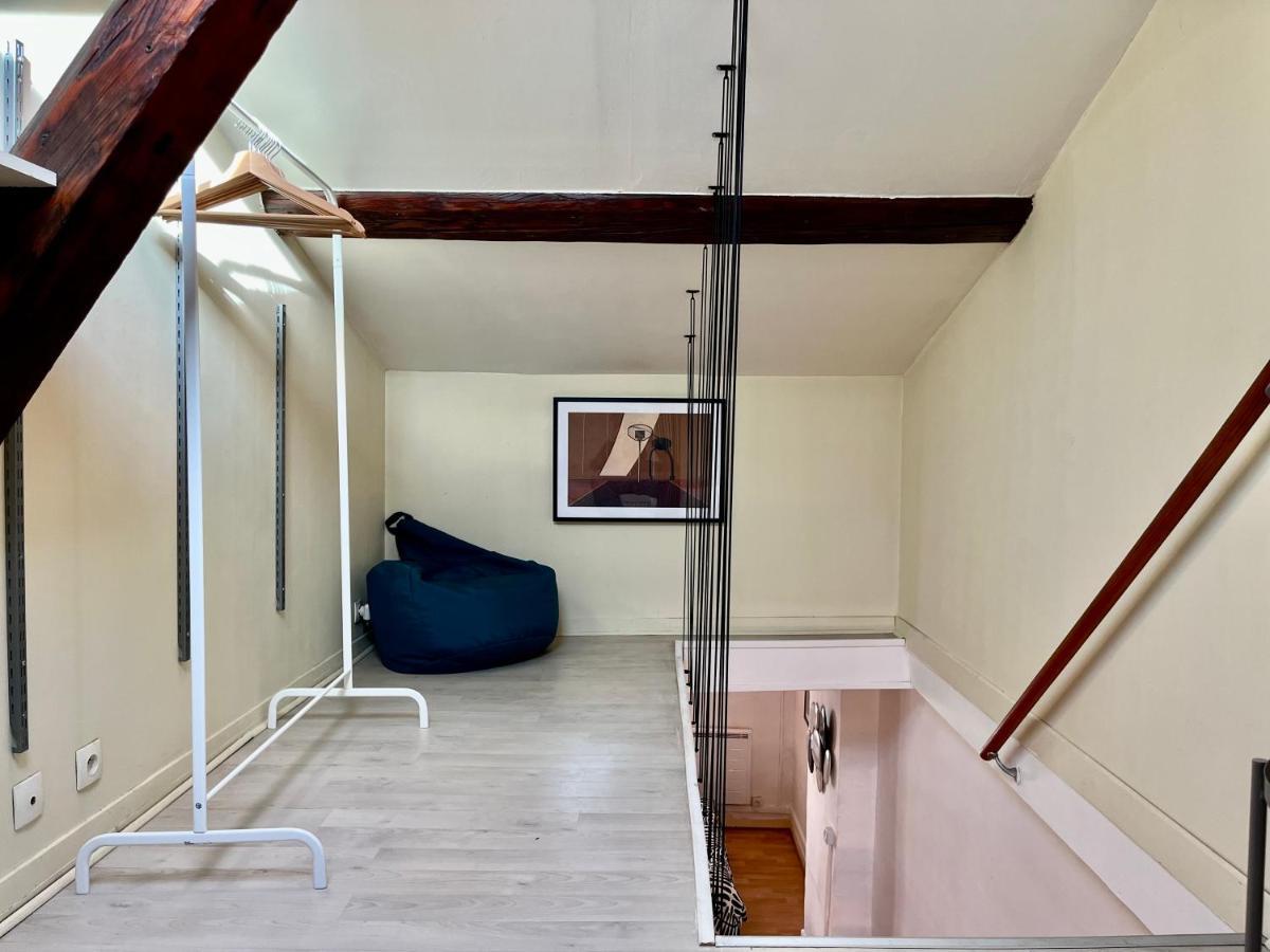 Suite Jason Villeurbanne Buitenkant foto